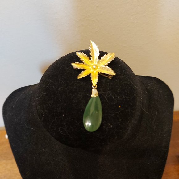 Vintage Sarah Coventry Pineapple Brooch - Picture 2 of 8